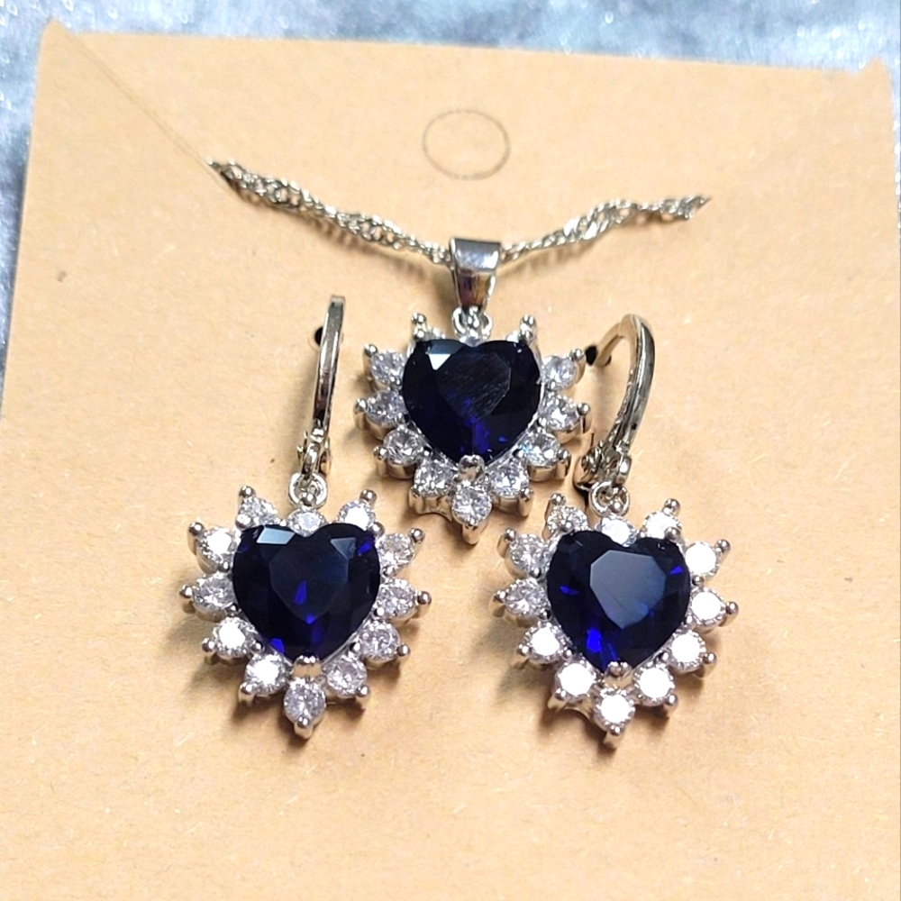 925S Heart Shaped Blue Cubic Zirconia Jewelry Set - Picture 1 of 5